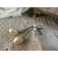 アンティークフェイクパールシルバーピアス