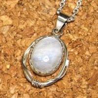 シルバー925 ブルームーンストーンハンドメイドペンダントトップ ST-110