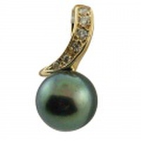 タヒチアンパール 黒真珠 ランクＡＡＡ １４ｋダイヤモンドデザインブラックパールトップ