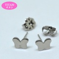 チタン ピアス チョウチョ 彼女 誕生日 ジュエリー アクセサリー y170174