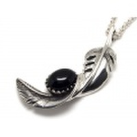 フェザーペンダント/p093