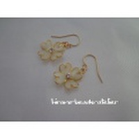 花ラメ入りK14GFピアス