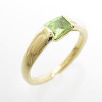 4゜C ペリドットリング