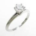 ティファニー クラッシックソリティア リング 0．58ct・F・VS1
