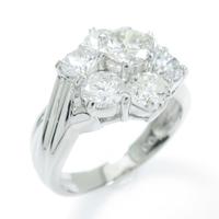 PT フラワー ダイヤモンドリング