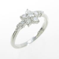 PT フラワー ダイヤモンドリング