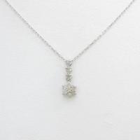 750WG／K18WG フラワー ダイヤモンドネックレス10％引き