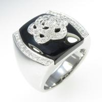 K18WG フラワー オニキスリング