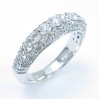 クイーン パヴェ ダイヤモンドリング