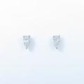 プラチナダイヤモンドピアス 0．318ct・0．357ct・F・VVS2・ペアシェイプ