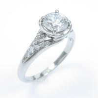 ブルガリ インコントロ ダモーレ リング 0．75ct・E・VVS1・VG