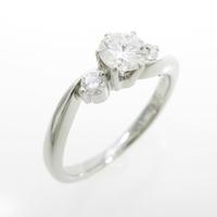 ロイヤル アッシャー ダイヤモンドリング