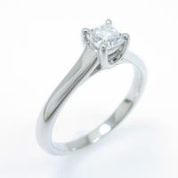 ティファニー ルシダ リング 0．26ct