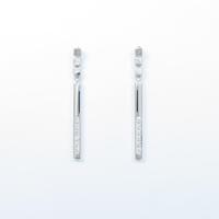 K18WG／PT ダイヤモンドピアス