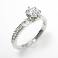 ティファニー ソリティア チャネルセッティング リング 0．52ct