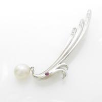 K14WG シロチョウパールブローチ