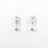 K18WG ダイヤモンドピアス