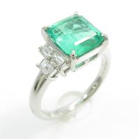 PT エメラルドリング