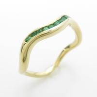 750YG エメラルドリング10％引き