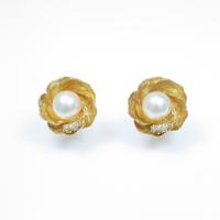 K18YG フラワー アコヤパールイヤリング