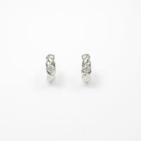 PT ダイヤモンドピアス