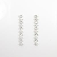 LINE ダイヤモンドピアス