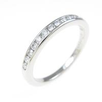 ティファニー ハーフサークル チャネルセッティング リング