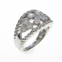 PT フラワー ダイヤモンドリング