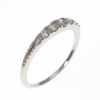 PT ダイヤモンドリング