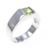 K10WG ペリドットリング