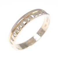 ブシュロン キャトル ラディアント リング