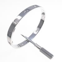 カルティエ ラブブレスレット ハーフダイヤ 4P 新型