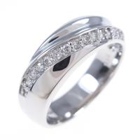 PT ダイヤモンドリング