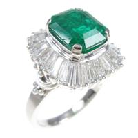 ミキモト エメラルドリング