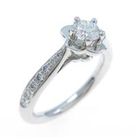 シャネル カメリア リング 0．25ct・E・VVS2・VG