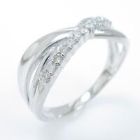 K18WG ダイヤモンドリング