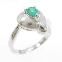 PT エメラルドリング