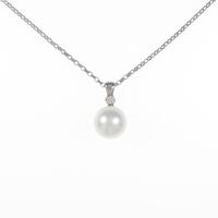 ミキモト シロチョウパールネックレス