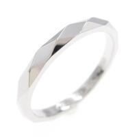 ブシュロン ファセットスモール リング