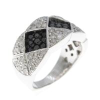 PT ダイヤモンドリング