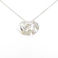 ティファニー リボン ネックレス