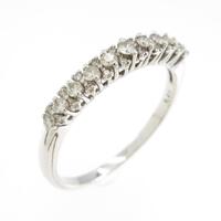 K18WG ダイヤモンドリング