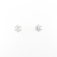 PT ダイヤモンド ピアス 0.301CT 0.320CT F VVS1?2 EXT?VG