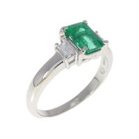 PT エメラルド リング 0.88CT