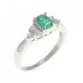 PT エメラルド リング 0.23CT