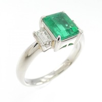 PT エメラルド リング 1.57CT