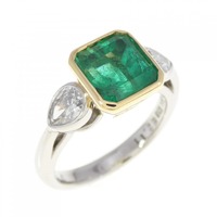 サザンクロス エメラルド リング 2.11CT