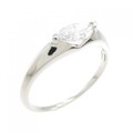 PT ダイヤモンド リング 0.52CT D SI2 マーキスカット