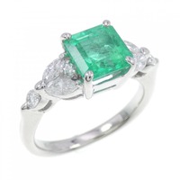 PT エメラルド リング 1.30CT