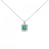 PT エメラルド ネックレス 0.64CT